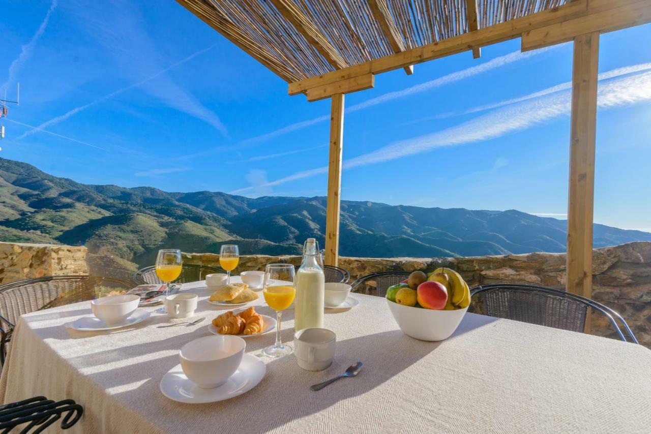 Complejo Rural El Mirador Guest House Malaga Exterior photo