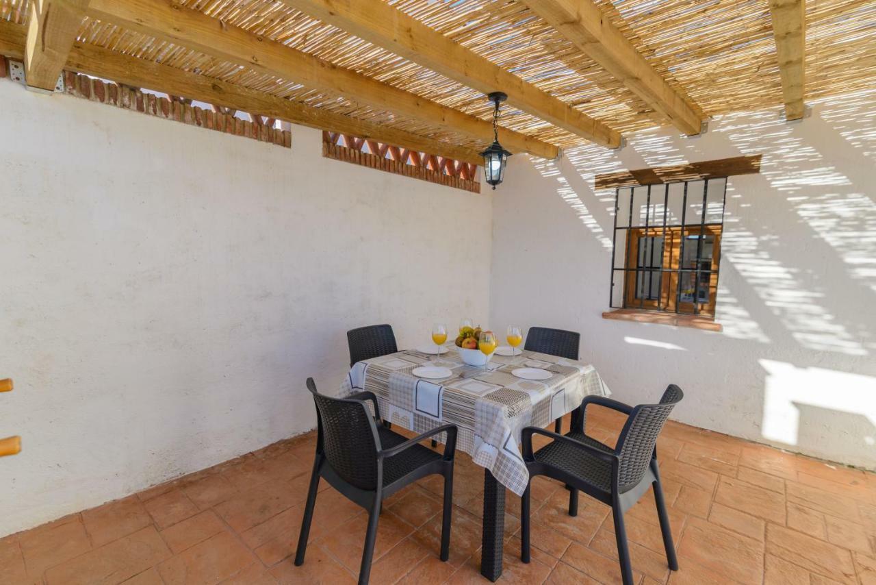 Complejo Rural El Mirador Guest House Malaga Exterior photo